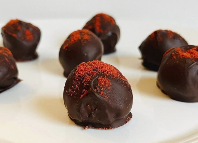 This year, why not make custom  chocolates for, or with, your Valentine?